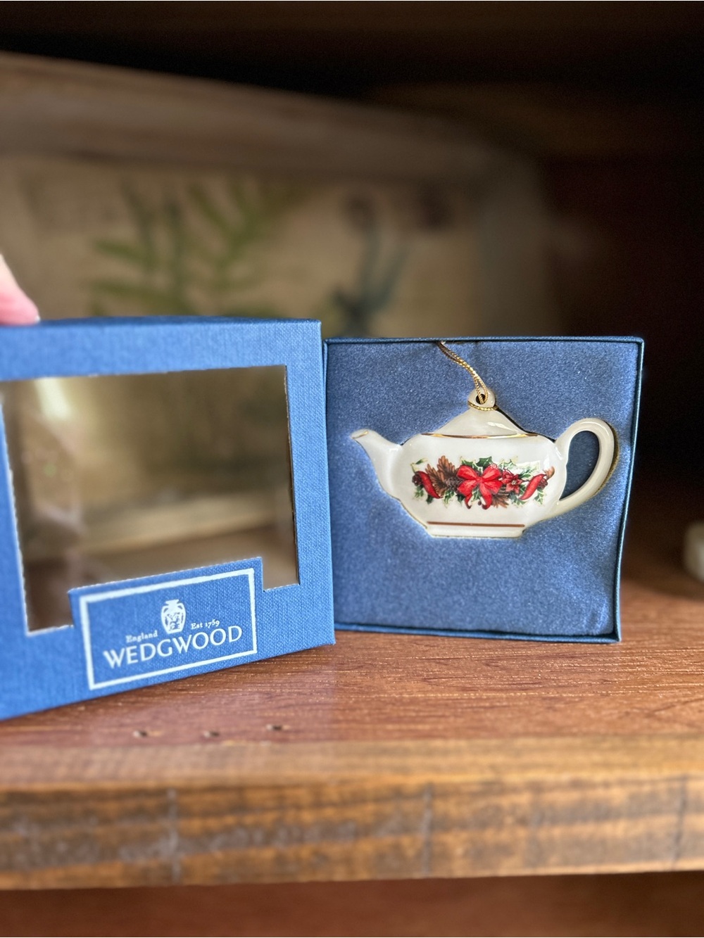 Wedgwood White Jasper Holiday Elegance Porcelain Teapot Christmas Ornament